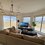 公寓 Mive Luxury Sea View Penthouse *