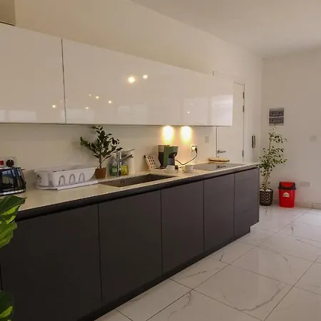 Mive Luxury Sea View Penthouse Lägenhet Gzira