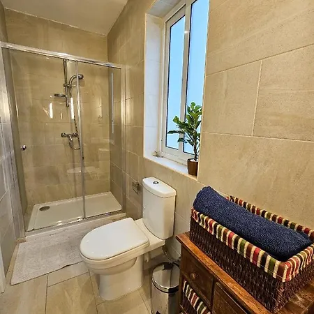Mive Luxury Sea View Penthouse شقة *