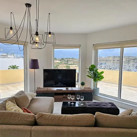 Mive Luxury Sea View Penthouse Gzira