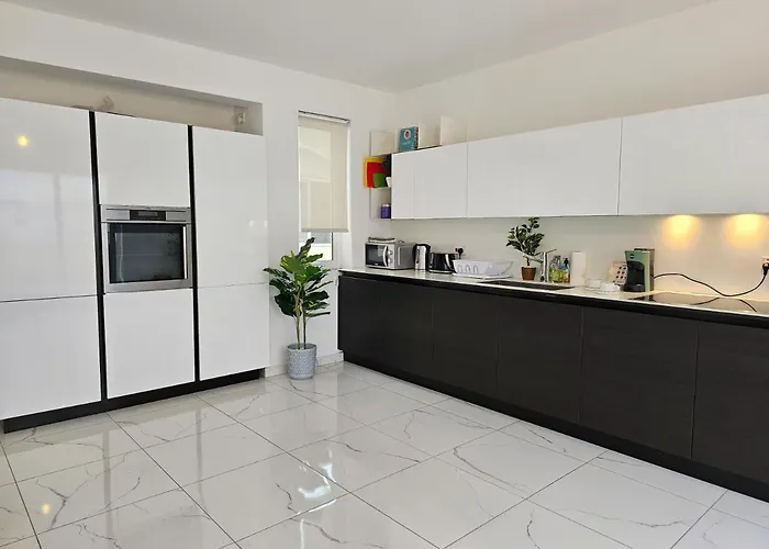 Mive Luxury Sea View Penthouse Appartement