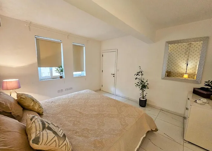 Mive Luxury Sea View Penthouse * Gzira