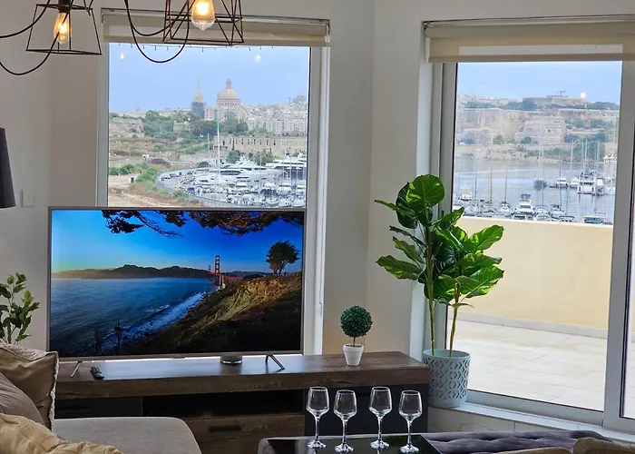 Daire Mive Luxury Sea View Penthouse Gzira