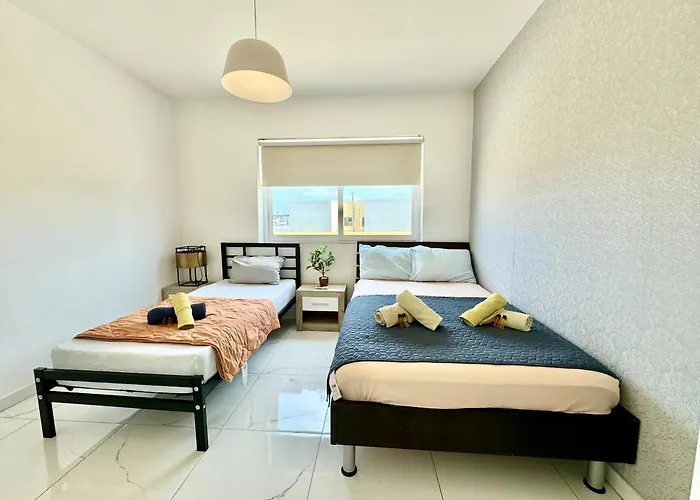 Mive Luxury Sea View Penthouse Gzira