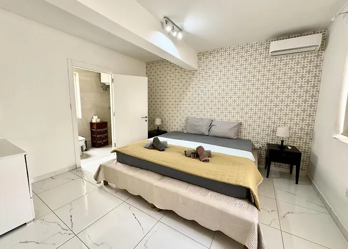 Mive Luxury Sea View Penthouse * Gzira